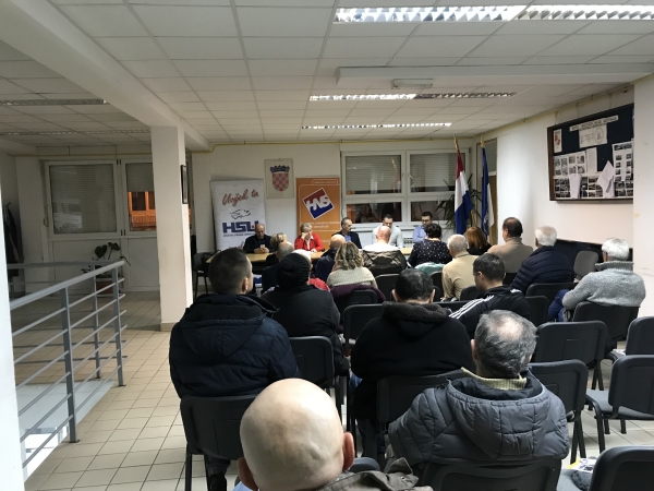 Retfalački HNS i HSU organizirali su radionicu za energetsku obnovu obiteljskih kuća i ugradnju dizala u višekatne stambene zgrade