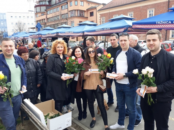 Drage žene, sretan vam Međunarodni dan žena!