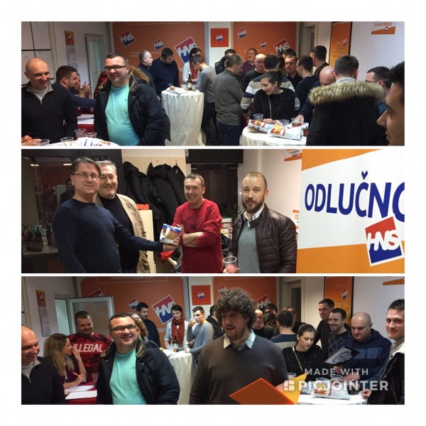 Mladi HNS-a - pobjednici 1. HNS Pub kviza